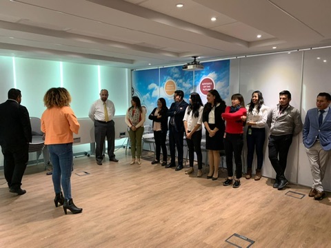 Actividad presencial de Sinergia Salud con un equipo de colaboradores